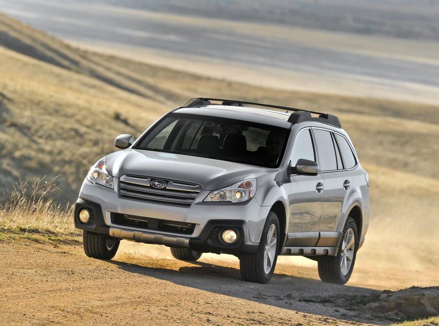  Subaru Outback 2013 года  (фото 18 из 29)
